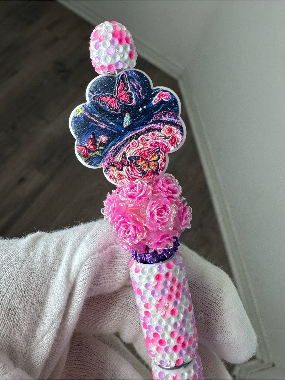 Butterfly and pink roses rhinestone pen